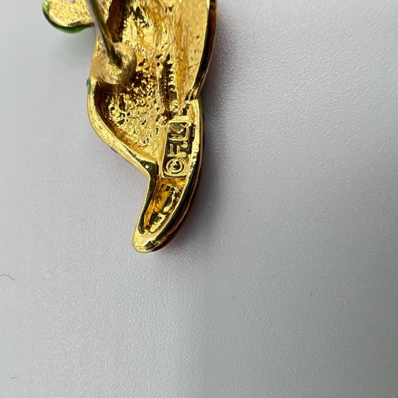 Vintage Red Hat Society Earrings - Picture 2 of 2